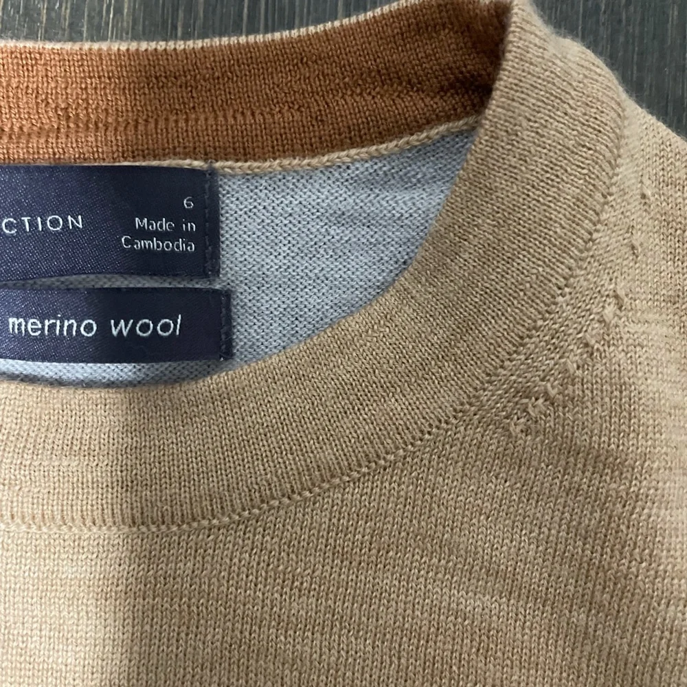 Marks and Spencer Merino Wool Light Brown and Grey Sweater - Picture 5 of 13